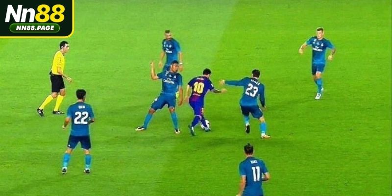 Các kỹ năng cần có của một người chơi vị trí tiền vệ